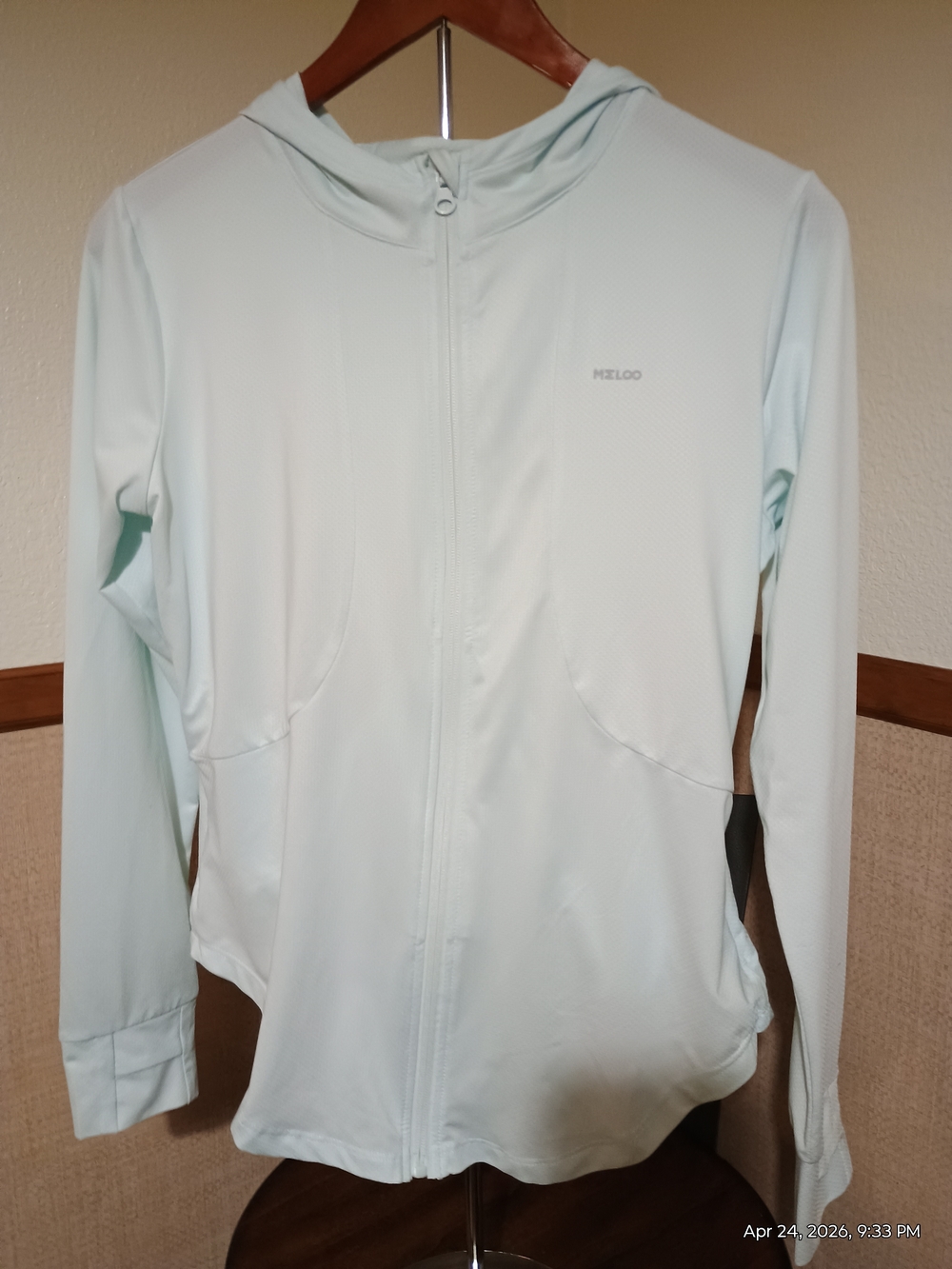 Meloo, -Women's Mint Green Athletic Hooded Zip Jacket